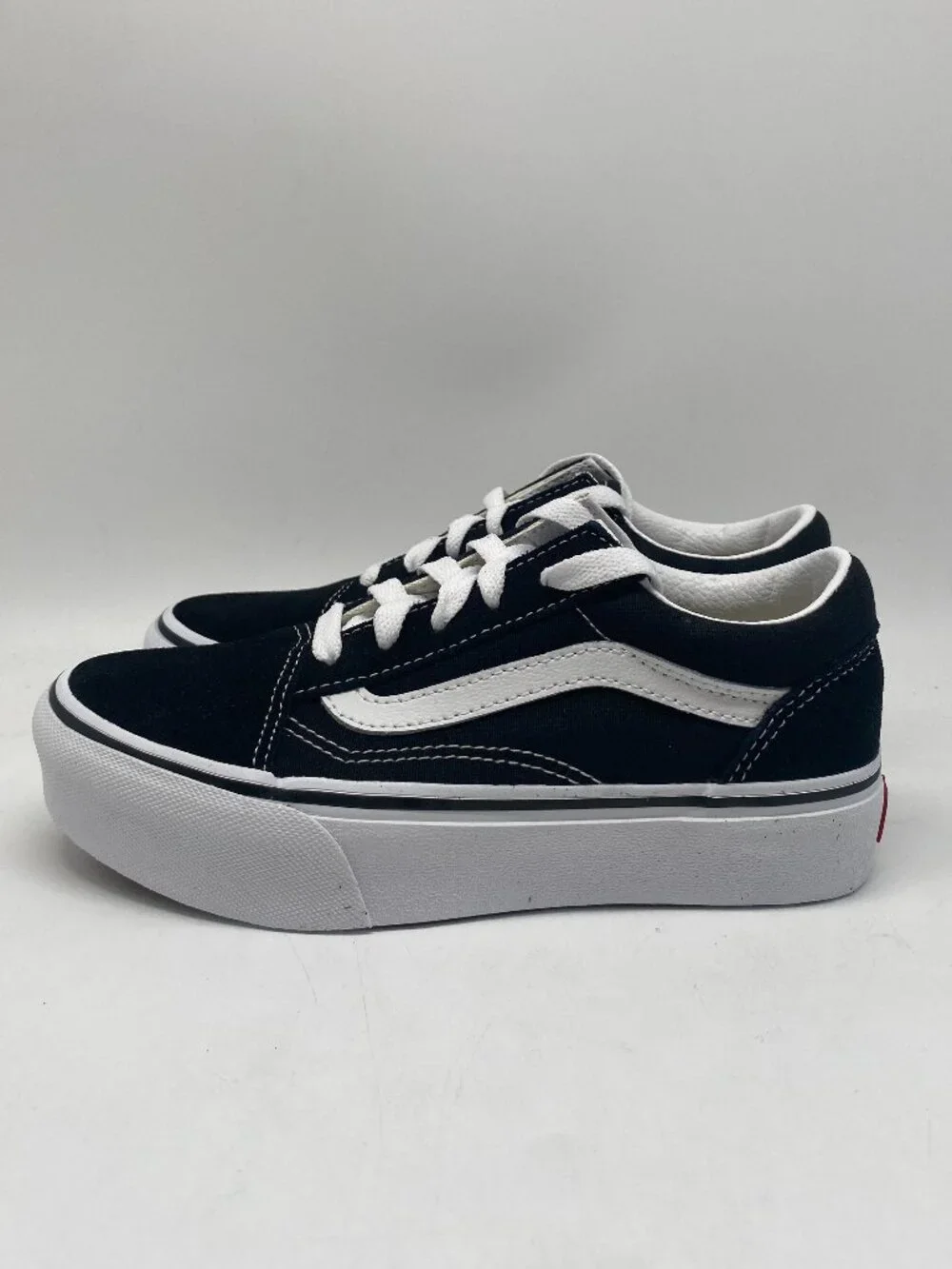 VANS OLD SKOOL PLATFORM BLACK/WHITE US YOUTH SIZE 2